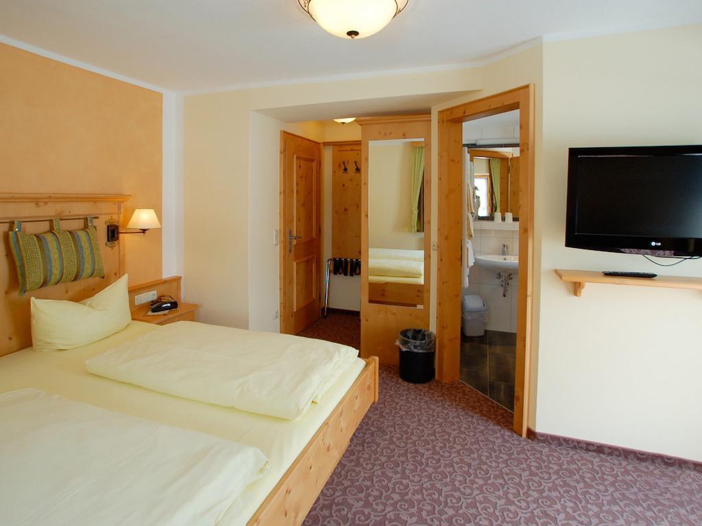 Hotel Gebirgshaeusl Engedey Værelse billede