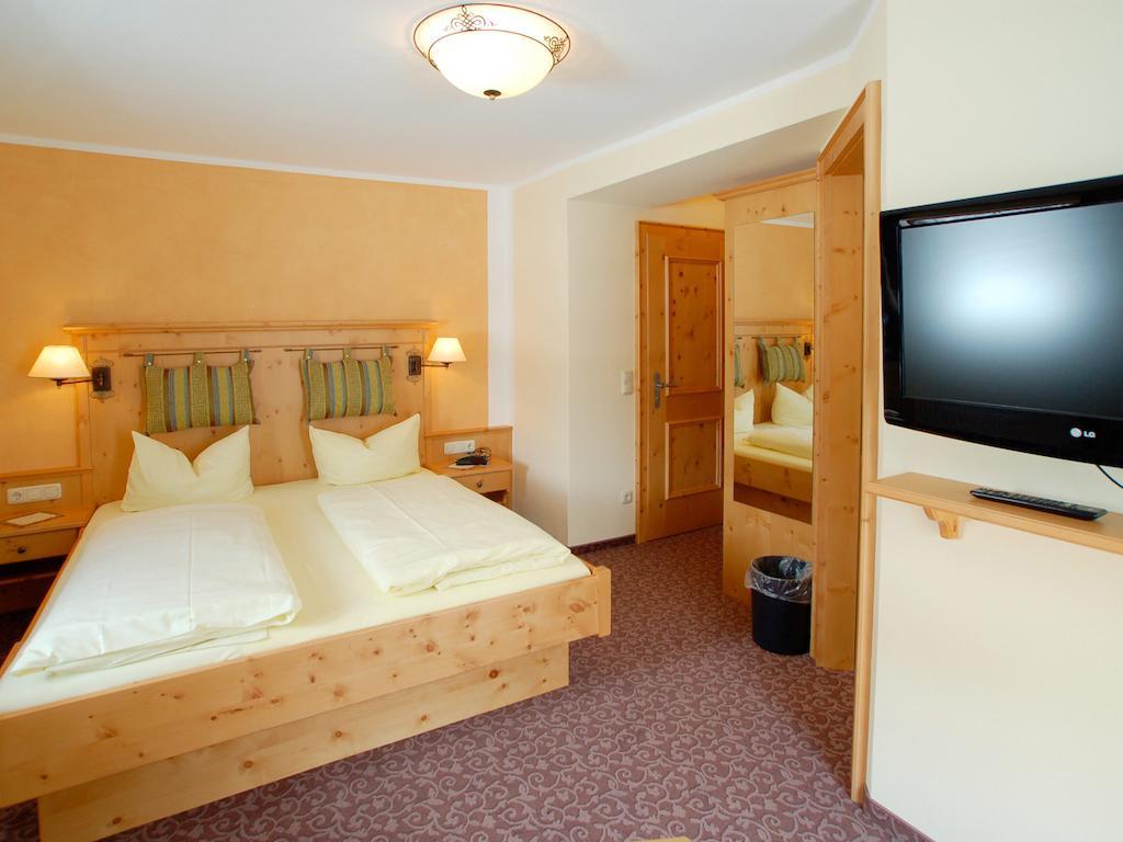Hotel Gebirgshaeusl Engedey Værelse billede